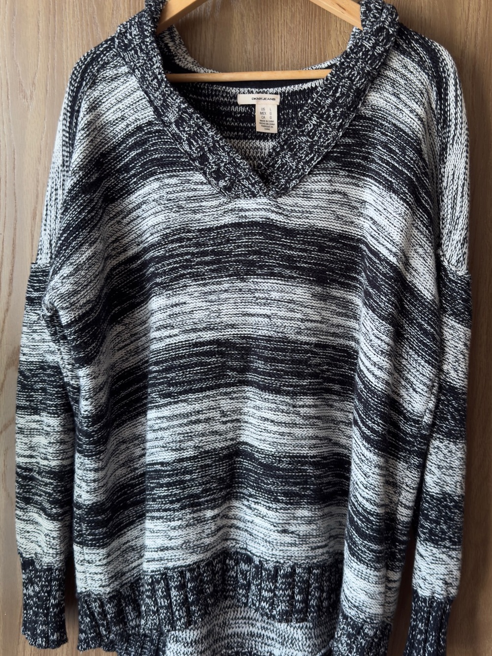 DKNY Jeans Gray Marled Hooded V-Neck Sweater | Cozy Knit Pullover